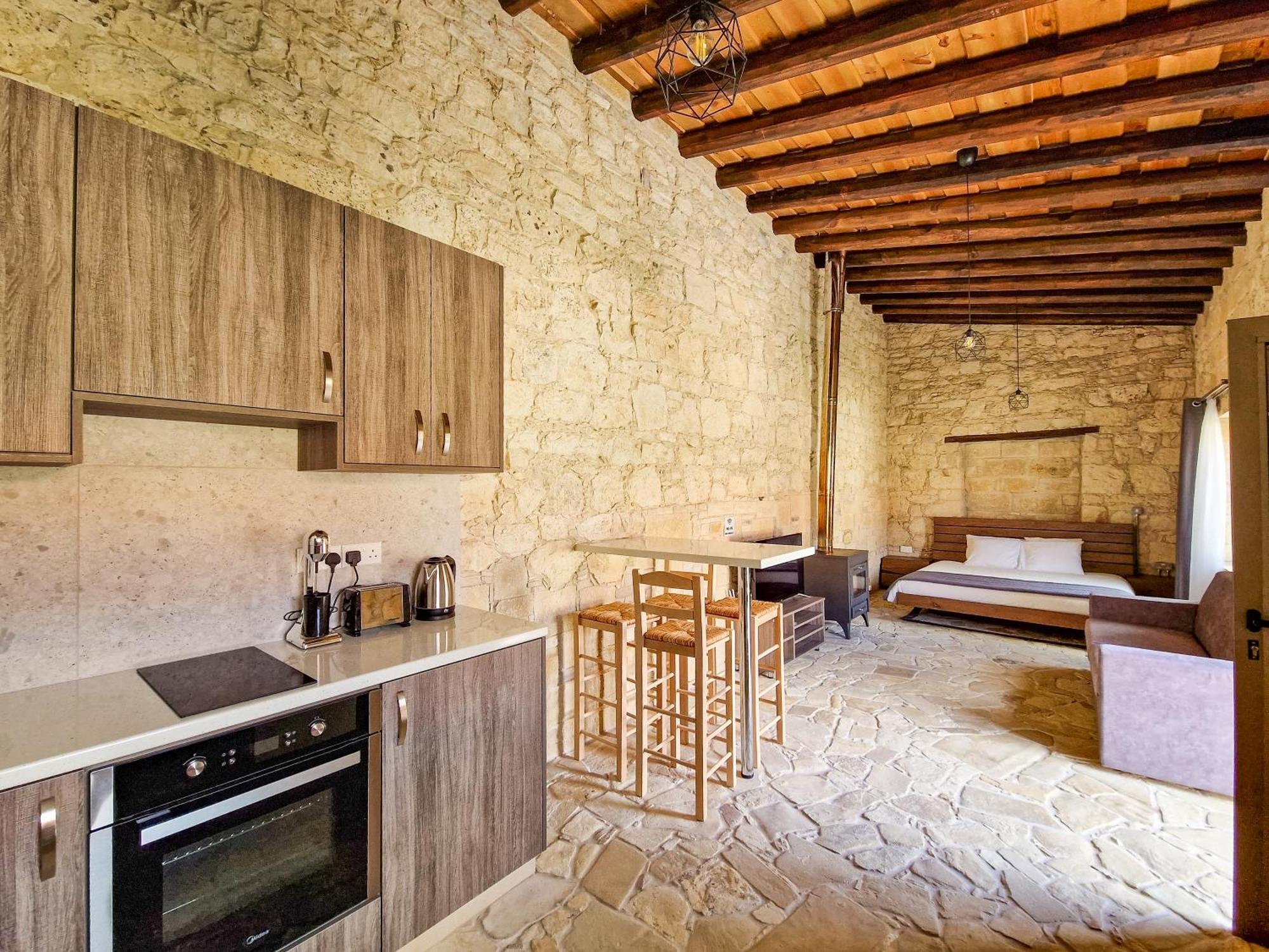 Apartamento Andre Marie Stonewood Retreat Limassol Exterior foto